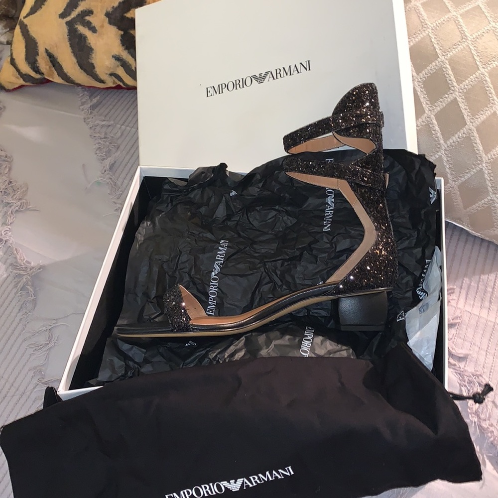Emporio Armani sandals NIB - Picture 4 of 16